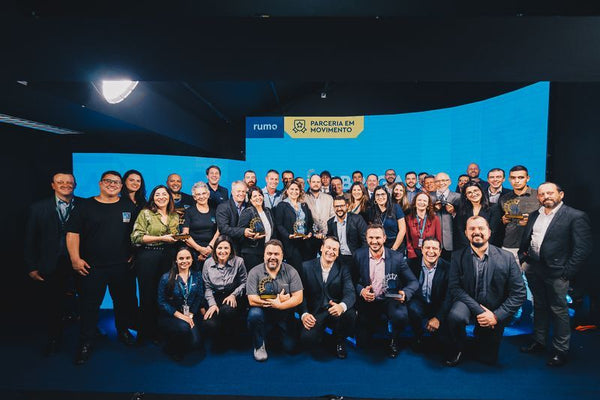 Globalsat Group is honoured with the Innovation award at the Rumo Provider Award ceremony in Brazil